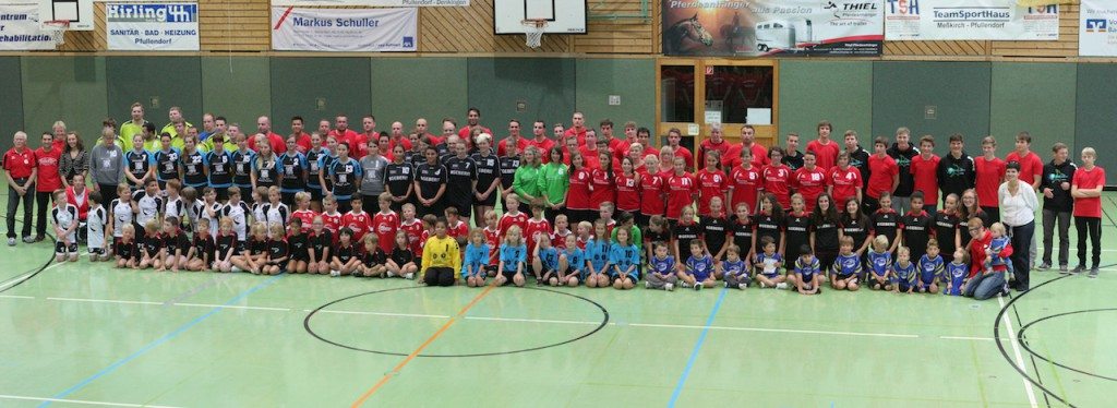 Erfolgsgeschichten-Handballverein-Gruppenbild